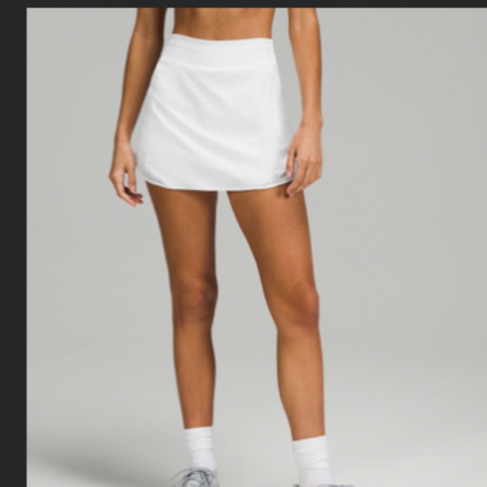 Lululemon Hotty Hot High Rise Skirt WHITE